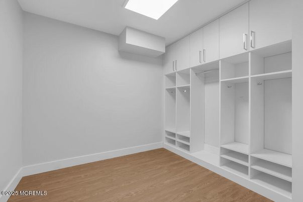 Interior, Recessed Lighting, Walk-in Closets, Wood Texture Flooring