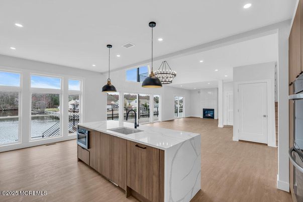 Interior, Kitchen, Pendant Lights, Recessed Lighting, Water, Wood Texture Flooring