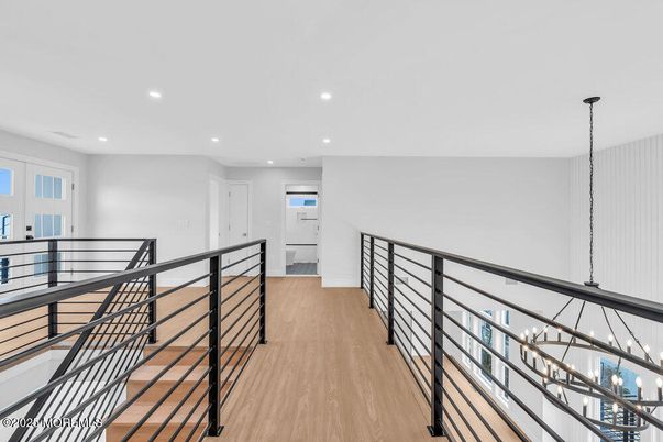 Interior, Pendant Lights, Recessed Lighting, Wood Texture Flooring