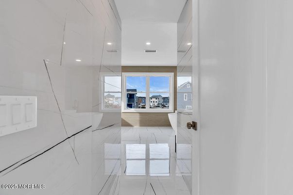 Interior, Marble, Recessed Lighting