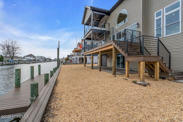 Backyard, Exterior, Water
