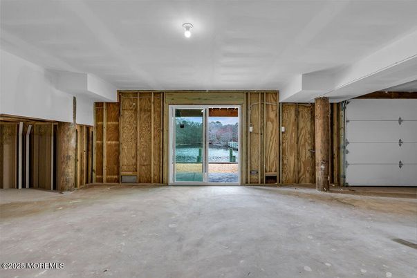 Garage, Interior, Wooden Walls