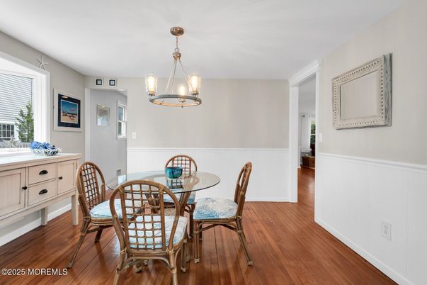 Chandelier, Dining room, Interior, Pendant Lights, Wood Texture Flooring