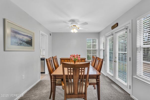 Dining room, Interior
