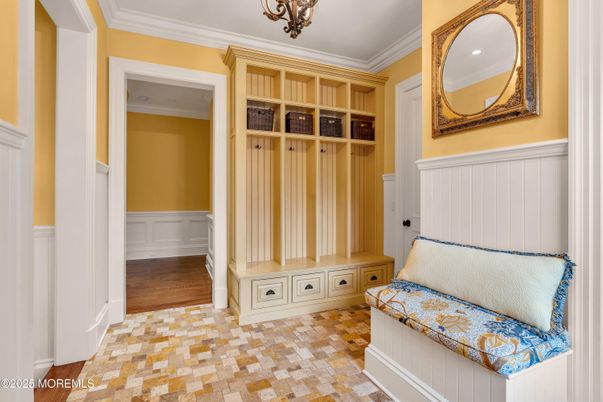 Chandelier, Interior, Recessed Lighting, Wood Texture Flooring