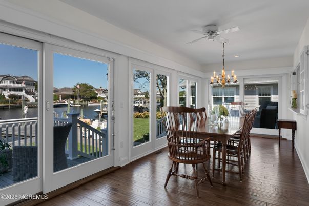 Chandelier, Dining room, Interior, Recessed Lighting, Water, Wood Texture Flooring