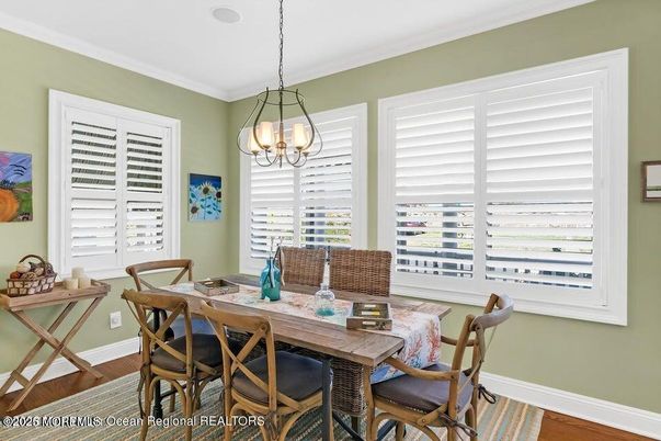 Chandelier, Dining room, Interior, Pendant Lights, Wood Texture Flooring