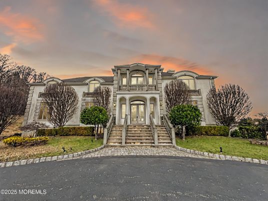 Exterior, Facade, Mediterranean