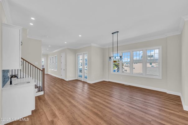 Empty room, Interior, Pendant Lights, Recessed Lighting, Wood Texture Flooring
