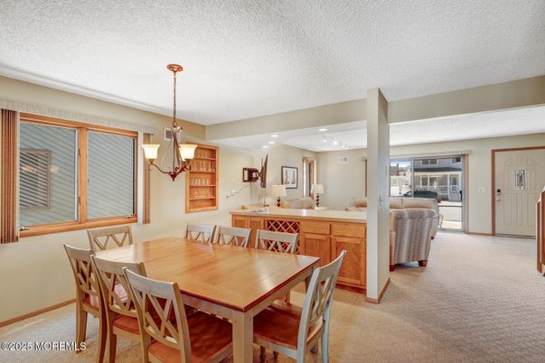 Dining room, Interior, Pendant Lights, Recessed Lighting
