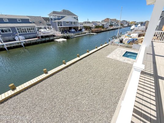 Exterior, Water