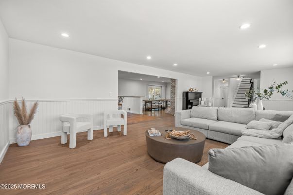 Dining room, Interior, Living room, Piano, Recessed Lighting, Wood Texture Flooring