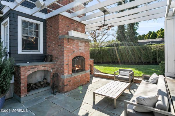 Exterior, Fireplace