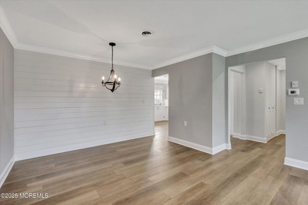 Empty room, Interior, Pendant Lights, Wood Texture Flooring