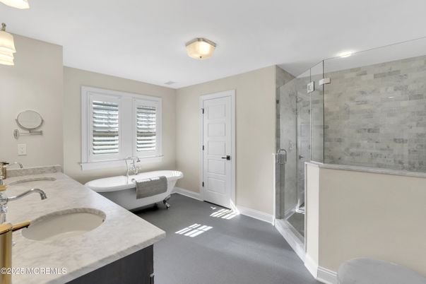 Bathroom, Dual Sink Vanities, Free Standing Baths, Glass Shower, Interior, Recessed Lighting