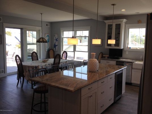 Dining room, Interior, Kitchen, Pendant Lights, Recessed Lighting, Wood Texture Flooring