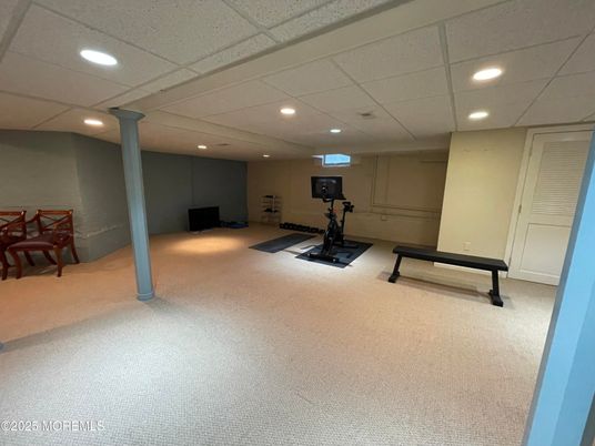 Fitness Equipment, Interior, Recessed Lighting