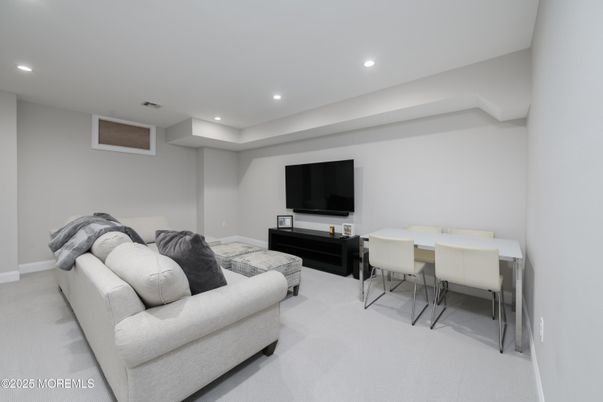 Dining room, Interior, Living room, Recessed Lighting