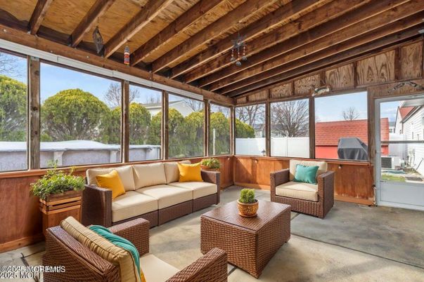 Interior, Living room, Sun Room, Wooden Beams, Wooden Ceilings