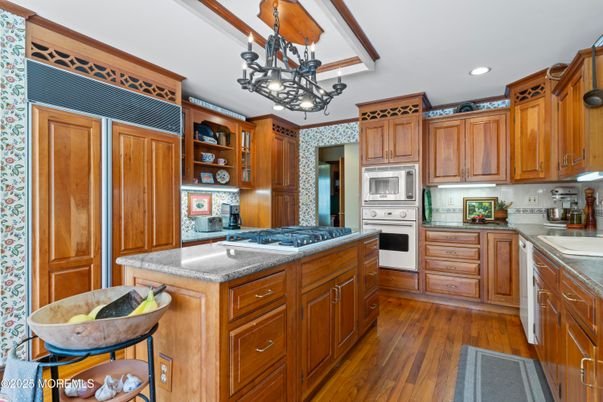 Chandelier, Interior, Kitchen, Recessed Lighting, Wood Texture Flooring