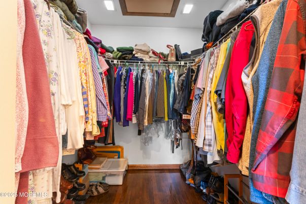 Interior, Recessed Lighting, Walk-in Closets, Wood Texture Flooring