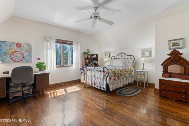 Bedroom, Home Office, Interior, Wood Texture Flooring
