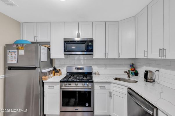 Interior, Kitchen, Stainless Steel Appliances