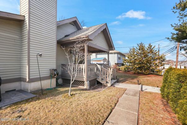 Backyard, Exterior, Hot Tub