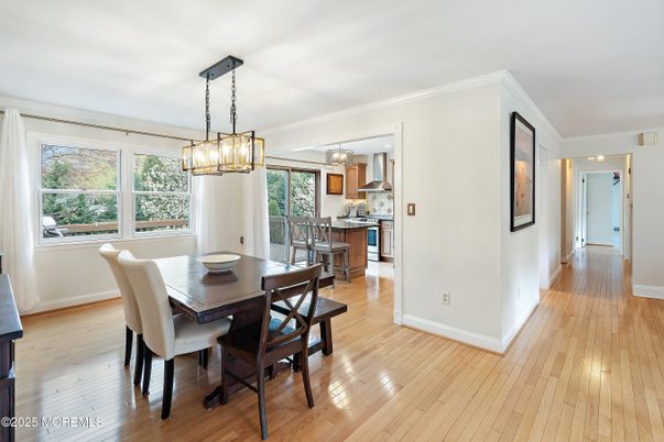 Dining room, Interior, Kitchen, Pendant Lights, Wood Texture Flooring