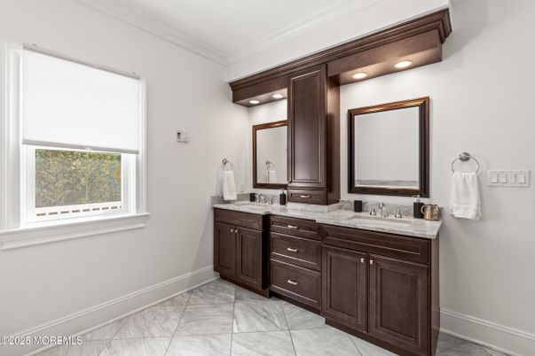 Bathroom, Dual Sink Vanities, Interior, Marble, Recessed Lighting
