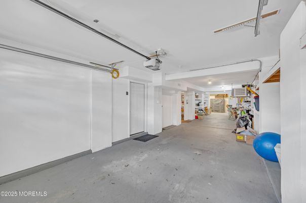 Garage, Interior