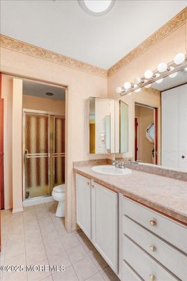 Bathroom, Dual Sink Vanities, Glass Shower, Interior
