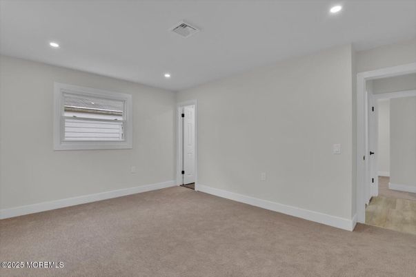 Empty room, Interior, Recessed Lighting