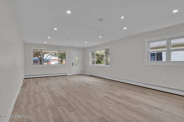 Empty room, Interior, Recessed Lighting, Wood Texture Flooring