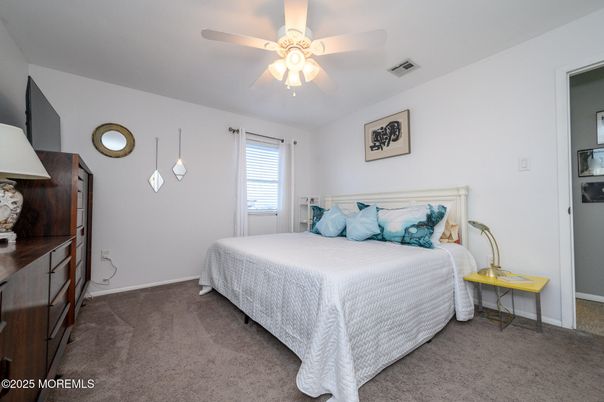 Bedroom, Interior, Pendant Lights
