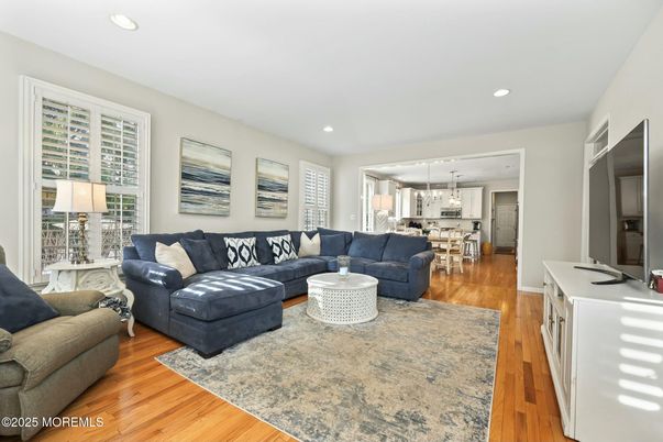 Dining room, Interior, Kitchen, Living room, Pendant Lights, Recessed Lighting, Wood Texture Flooring