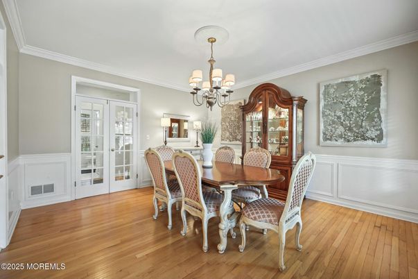 Chandelier, Dining room, Interior, Wood Texture Flooring