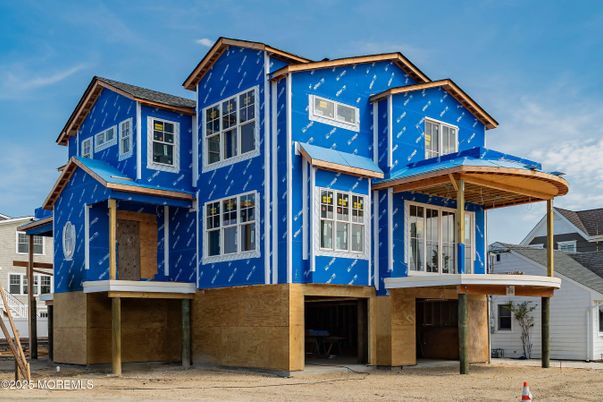 Backyard, Exterior, Facade, Rowhouse