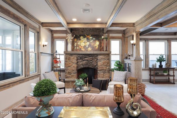 Fireplace, Interior, Living room, Recessed Lighting