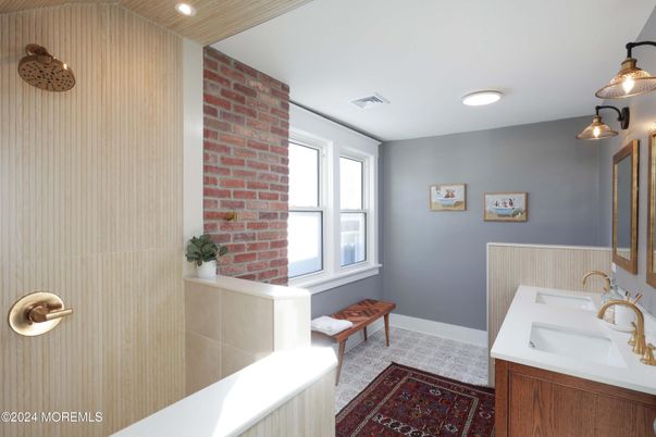 Bathroom, Interior, Recessed Lighting, Stone Walls