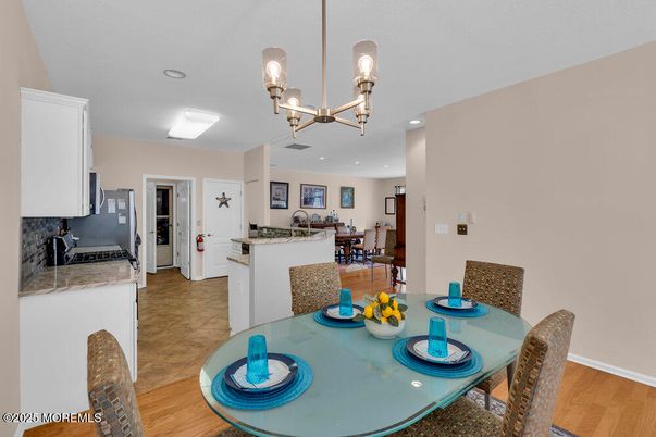 Chandelier, Dining room, Interior, Kitchen, Recessed Lighting, Wood Texture Flooring
