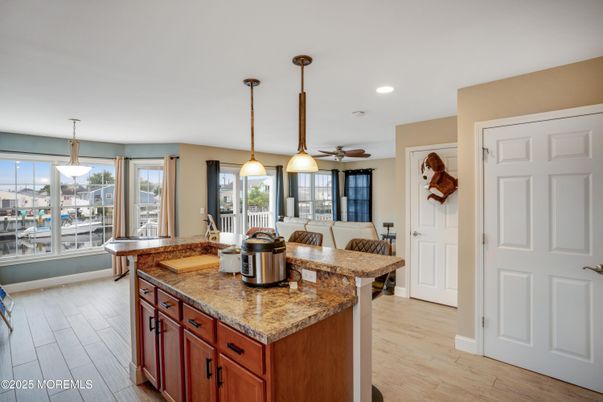 Interior, Pendant Lights, Recessed Lighting, Wood Texture Flooring