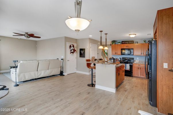 Interior, Kitchen, Living room, Pendant Lights, Recessed Lighting, Wood Texture Flooring