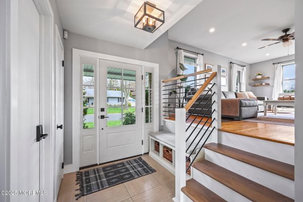 Interior, Recessed Lighting