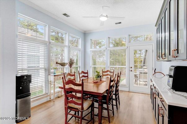 Dining room, Interior, Wood Texture Flooring