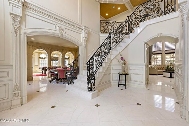 Dining room, Interior, Marble, Recessed Lighting
