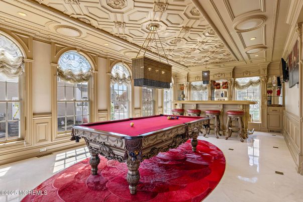 Billiard Table, Game Room, Interior, Recessed Lighting