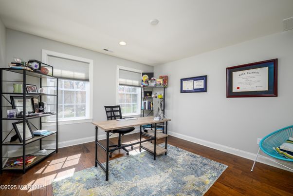 Home Office, Interior, Recessed Lighting, Wood Texture Flooring