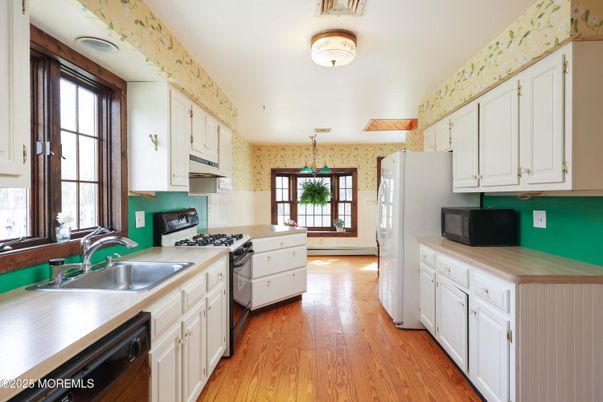 Interior, Kitchen, Wood Texture Flooring