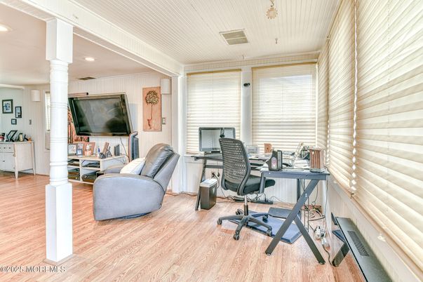 Home Office, Interior, Recessed Lighting, Wood Texture Flooring